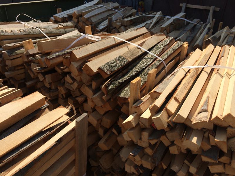 Buchenbrennholz lang aus dem Sägewerk HOLZ-BARAN bei Leipzig